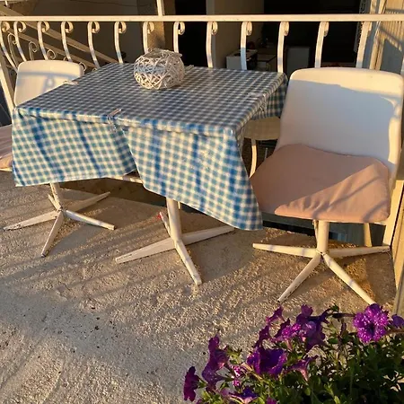 Matilda - Seaview & Parking *