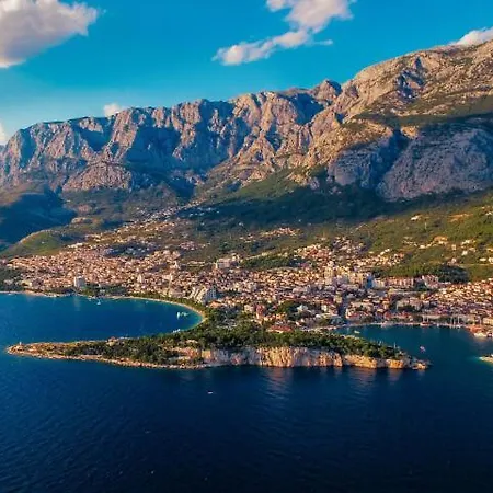 Matilda - Seaview & Parking Appartement Makarska