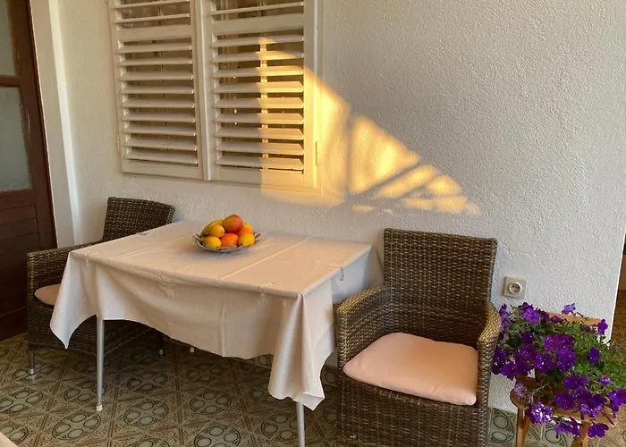 Matilda - Seaview & Parking * 马卡尔斯卡